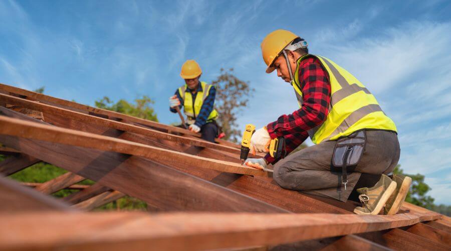 Professional Flat Roofing Installation services in Winslow, IN